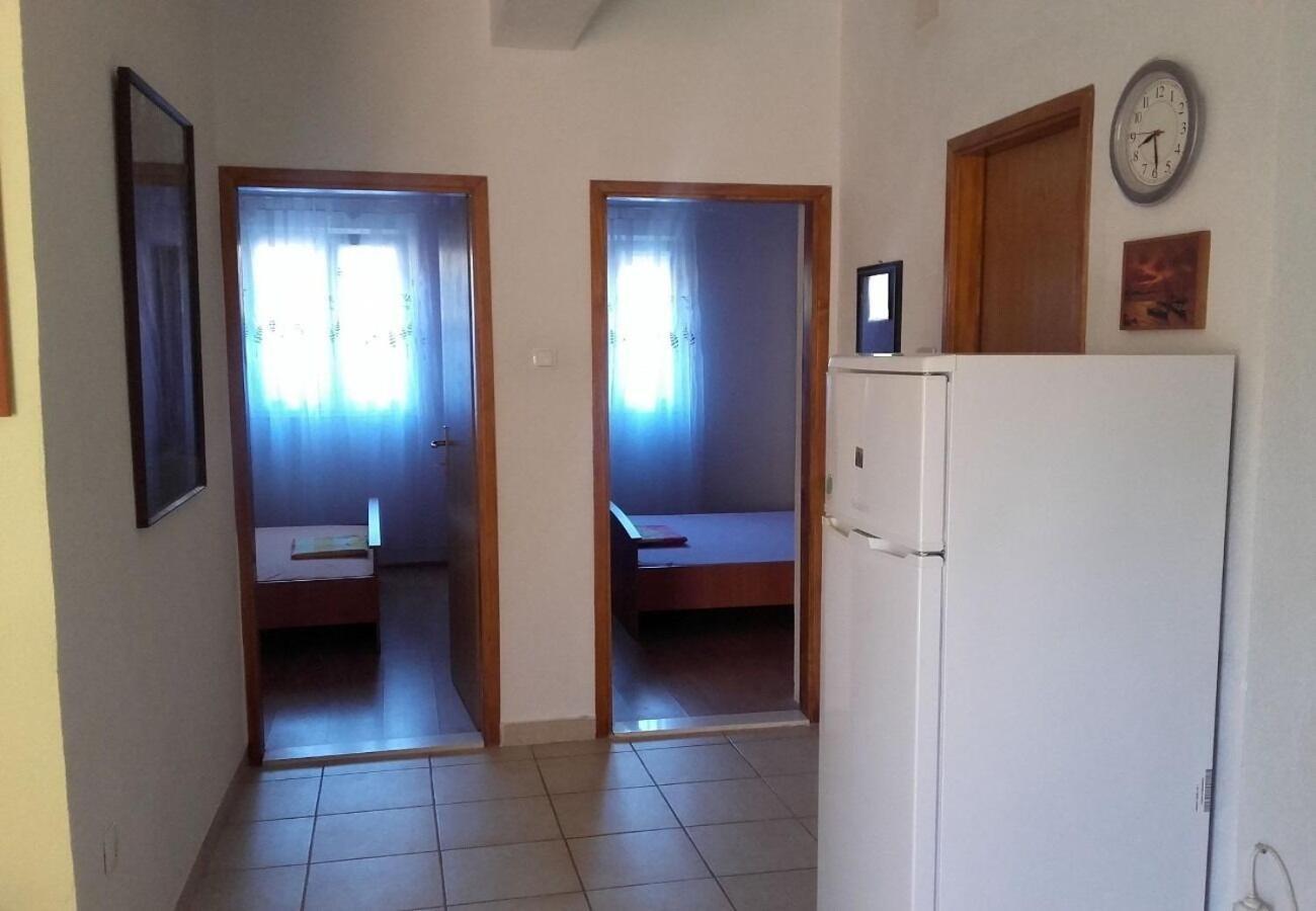 Apartment Slaven Vinisce ภายนอก รูปภาพ