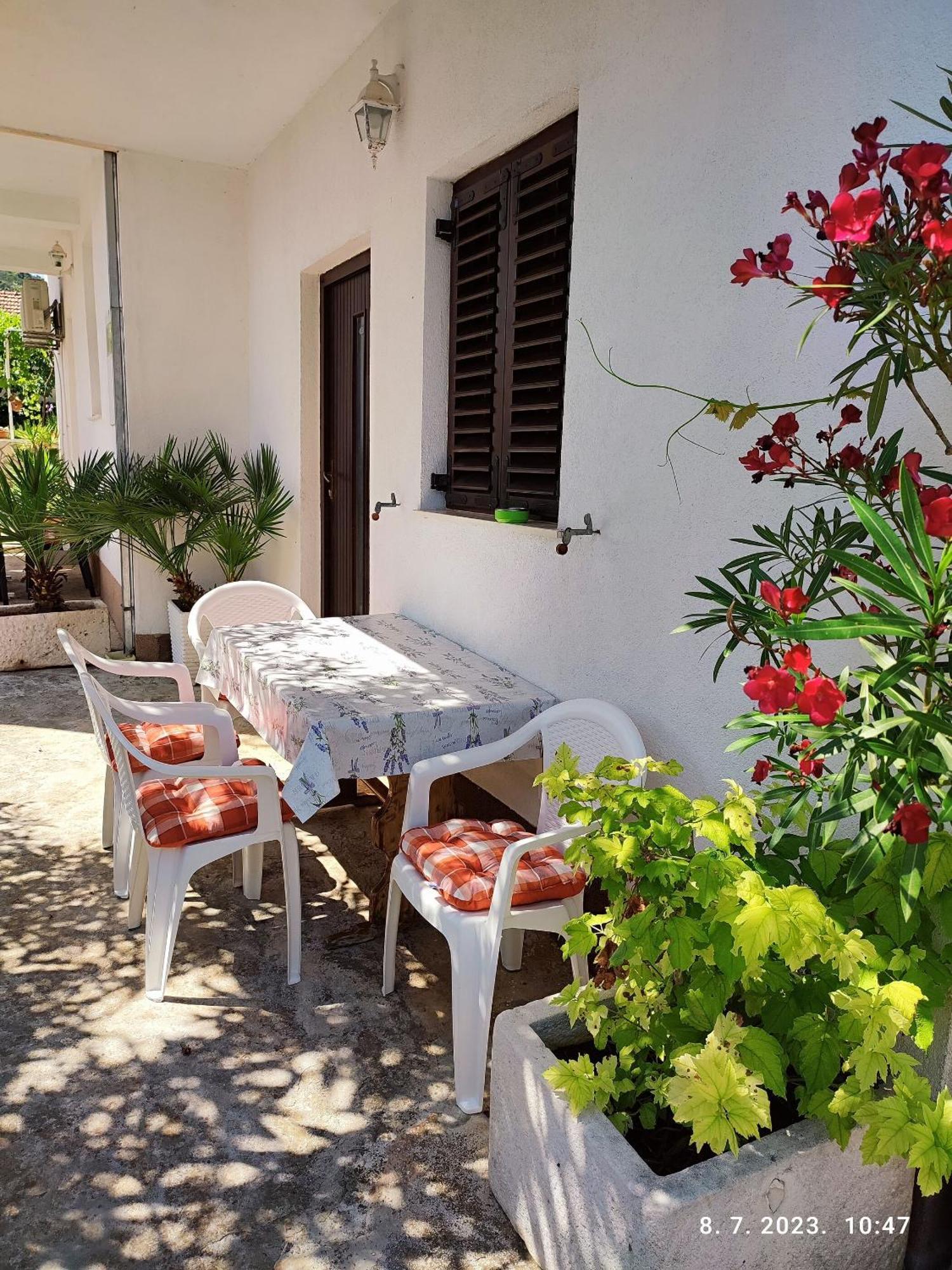 Apartment Slaven Vinisce ภายนอก รูปภาพ